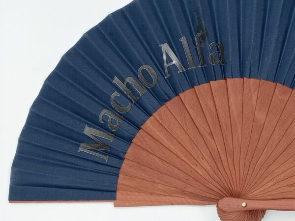 detalle abanico macho alfa blu
