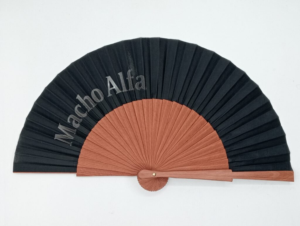 abanico macho alfa negro